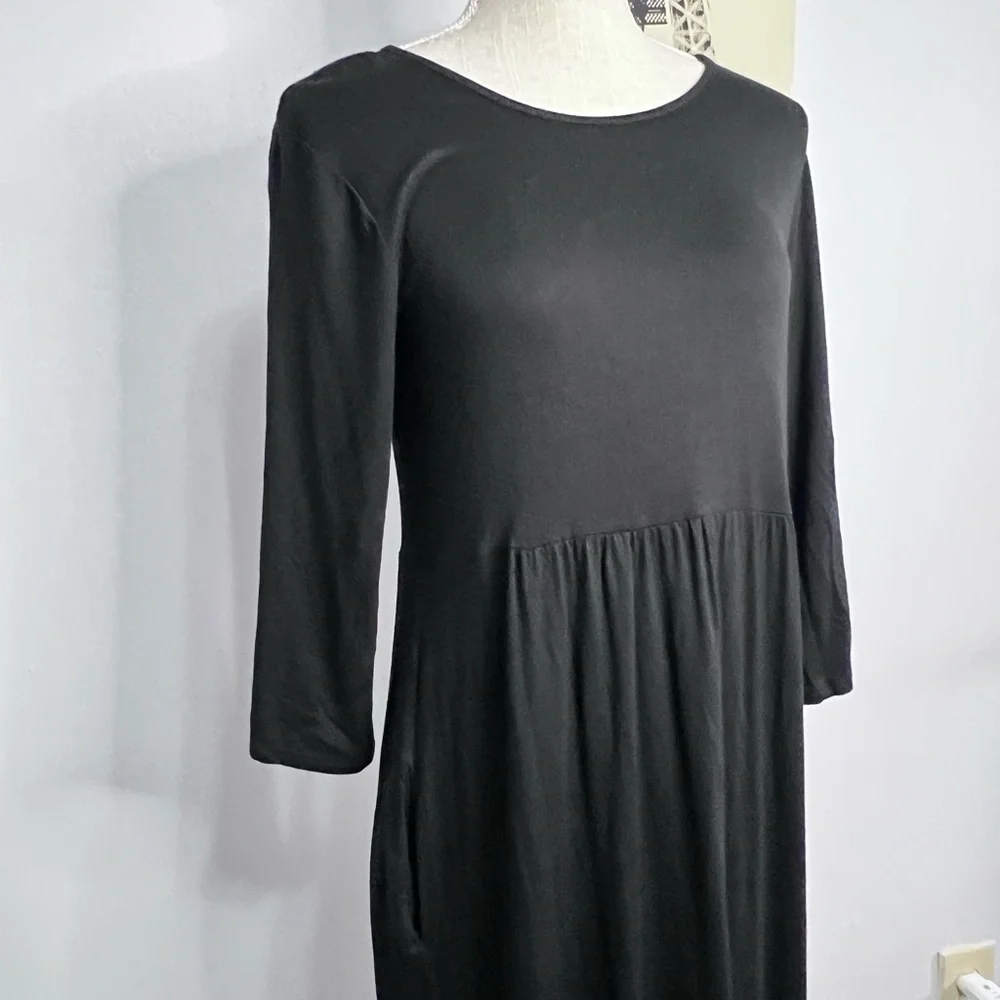 Chic Long Sleeve Black Maxi Dress - Picture 4 of 9